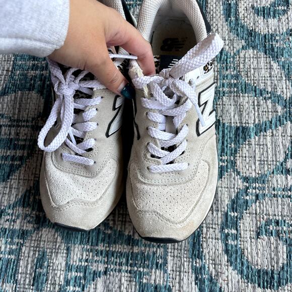 New Balance 574 WL574AY2 Leopard Print Suede Mesh Sneakers - Size 6 - Picture 3 of 8